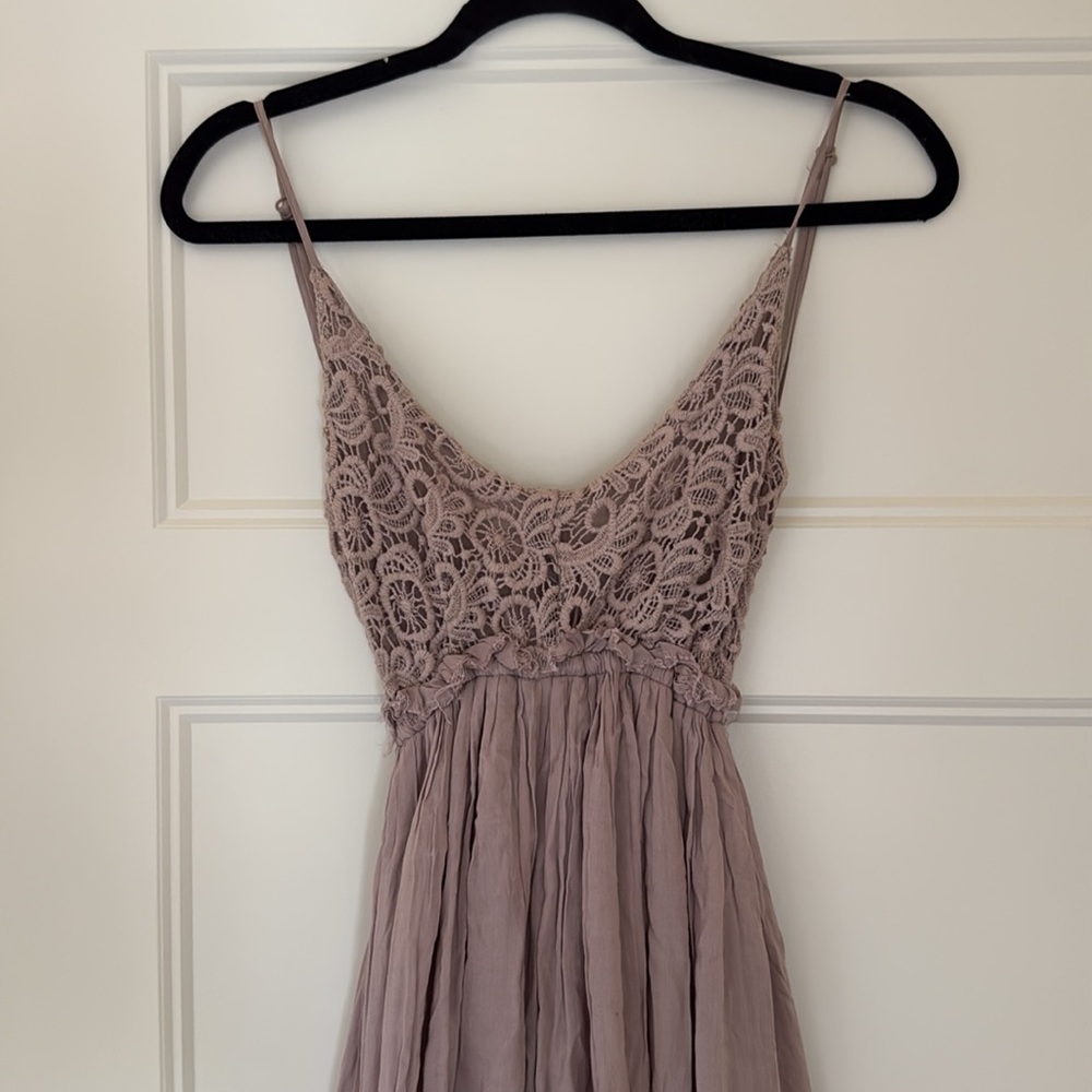 Crochet Open Back Maxi Dress - Picture 2 of 5